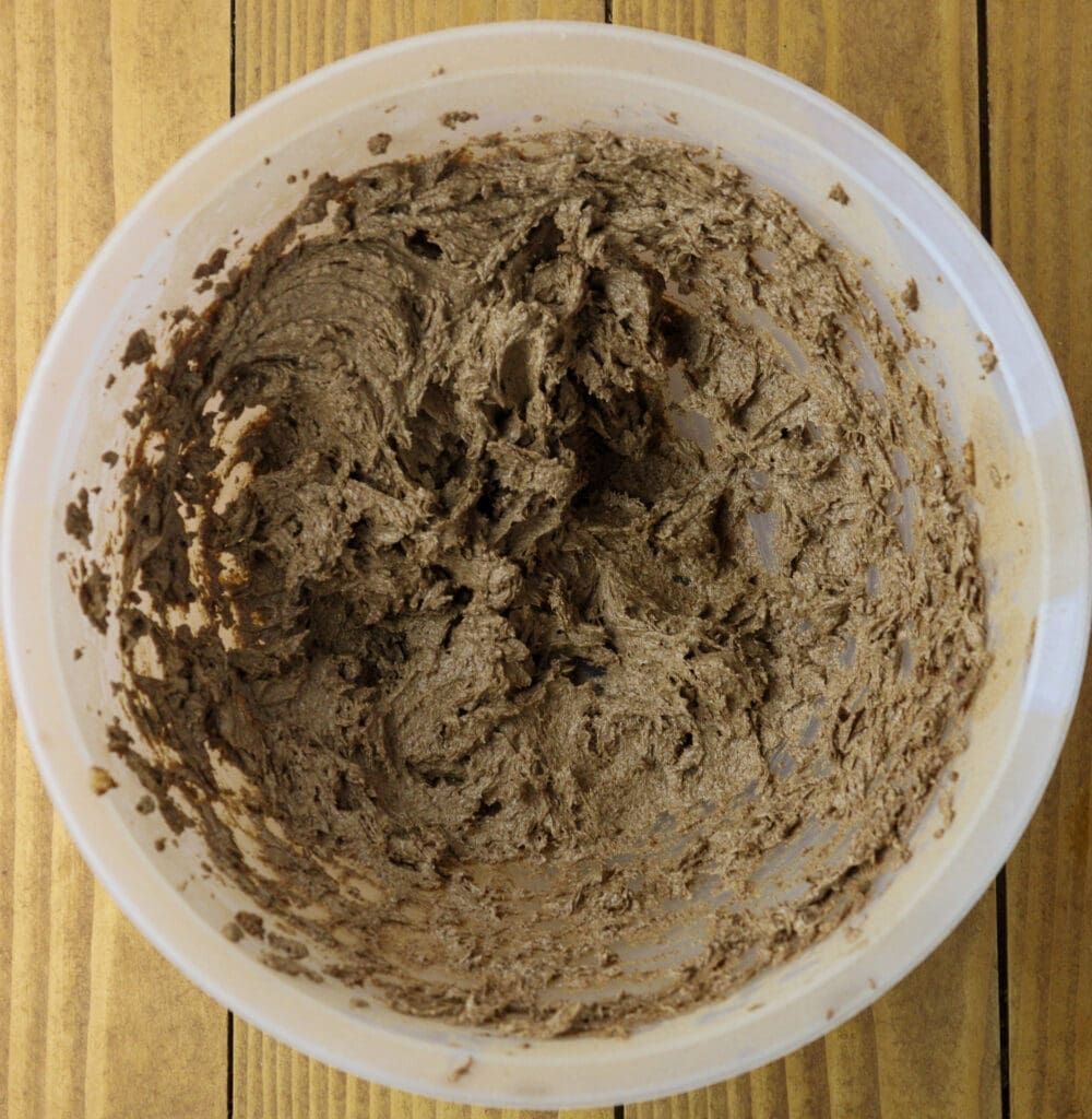 how to mix the cinnamon filling